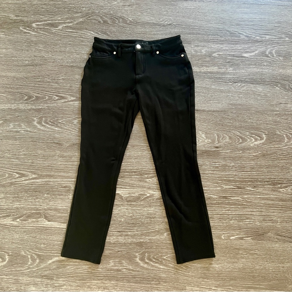 Classic Black Women's Petite Pants size small